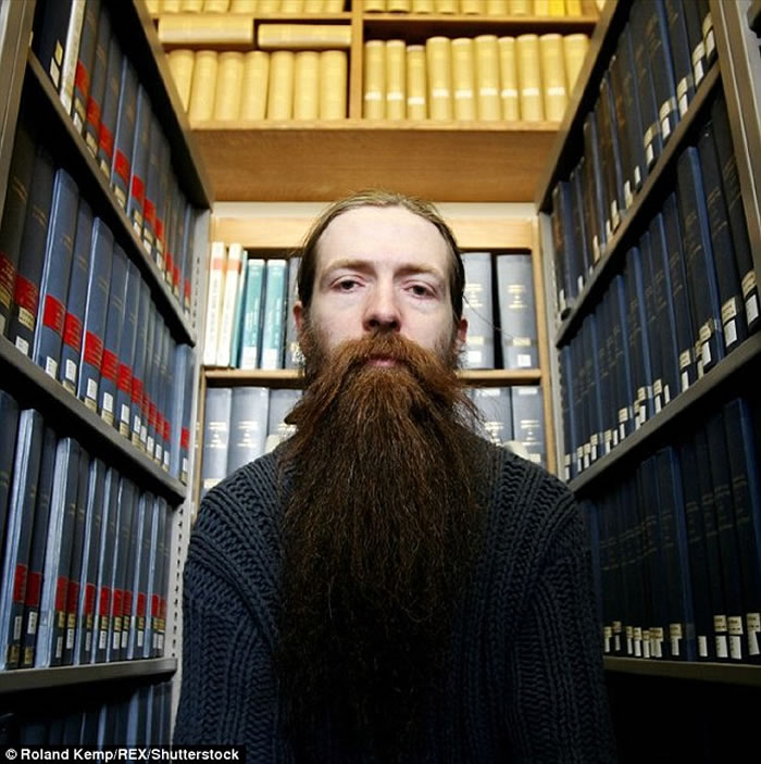 ӢҽҩѧʿAubrey de GreyоƷ ƽɻ1000