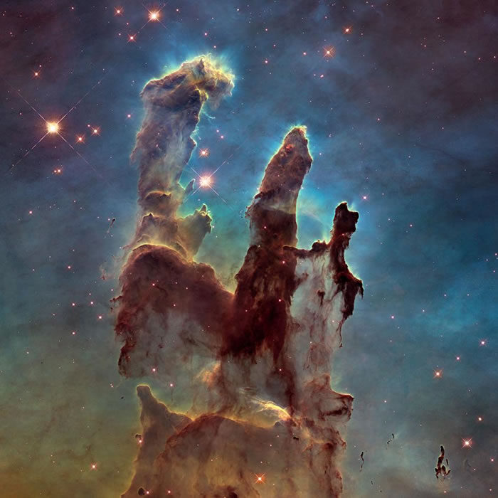 ˵Ƭɫ״չᣬҲӥƣEagle NebulaôǳƵԭ PHOTOGRAPH BY NASA